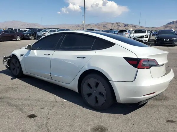 5YJ3E1EA9PF605054 2023 TESLA MODEL 3 - Image 2