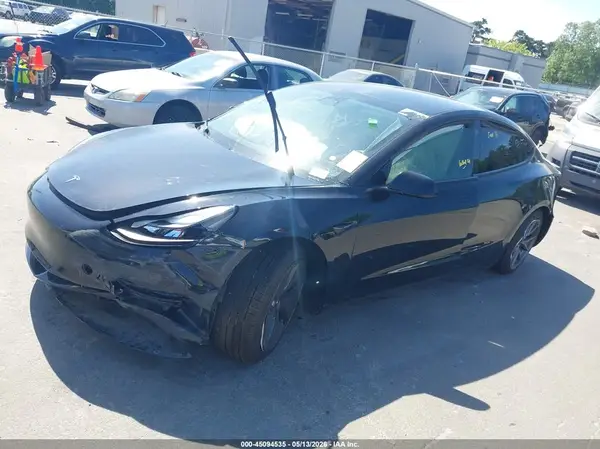 5YJ3E1EA9PF605085 2023 TESLA MODEL 3 - Image 2