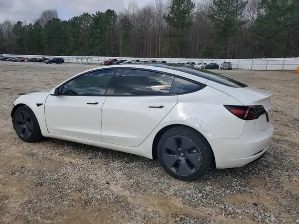 5YJ3E1EA9PF607032 2023 TESLA MODEL 3 - Image 2