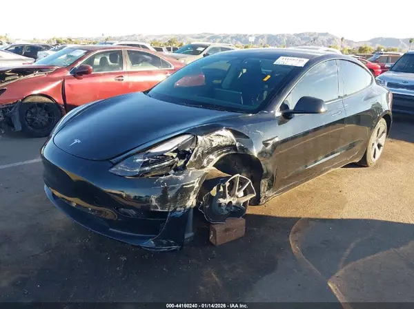 5YJ3E1EA9PF609170 2023 TESLA MODEL 3 - Image 2