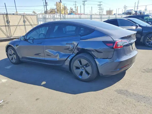5YJ3E1EA9PF609590 2023 TESLA MODEL 3 - Image 2