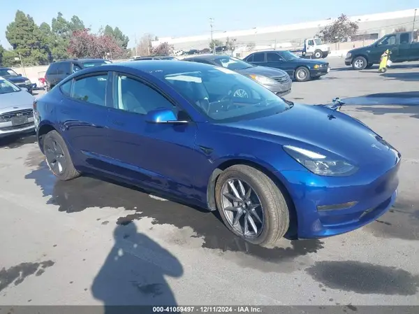 5YJ3E1EA9PF612649 2023 TESLA MODEL 3 - Image 1