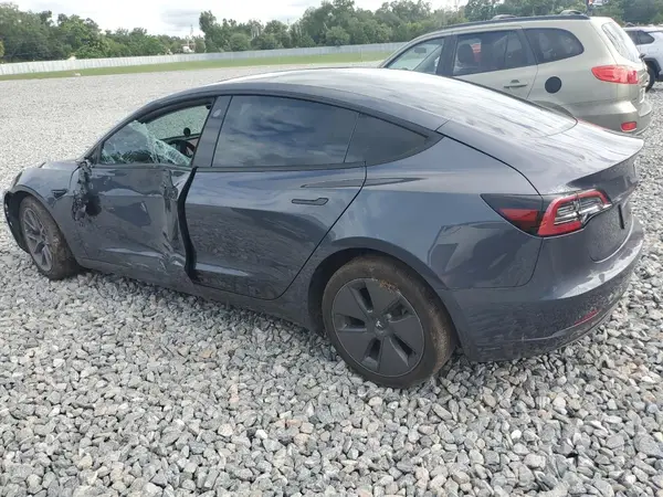 5YJ3E1EA9PF613641 2023 TESLA MODEL 3 - Image 2