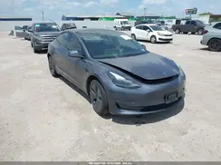 5YJ3E1EA9PF617642 2023 TESLA MODEL 3