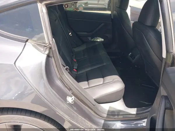 5YJ3E1EA9PF617642 2023 TESLA MODEL 3 - Image 8