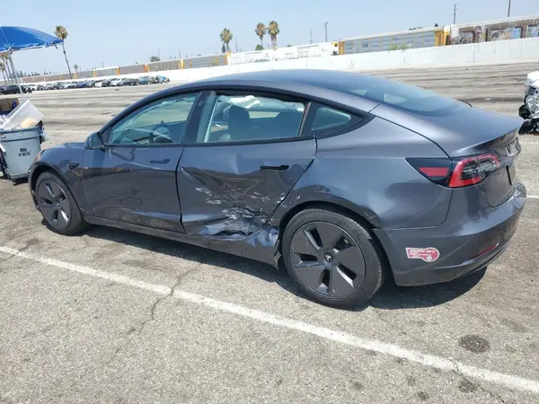 5YJ3E1EA9PF620041 2023 TESLA MODEL 3 - Image 2