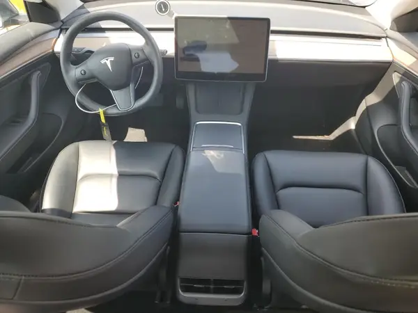 5YJ3E1EA9PF620041 2023 TESLA MODEL 3 - Image 8