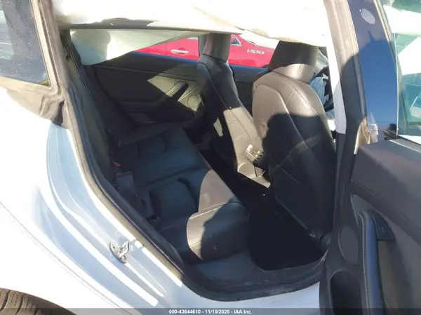 5YJ3E1EA9PF620248 2023 TESLA MODEL 3 - Image 8