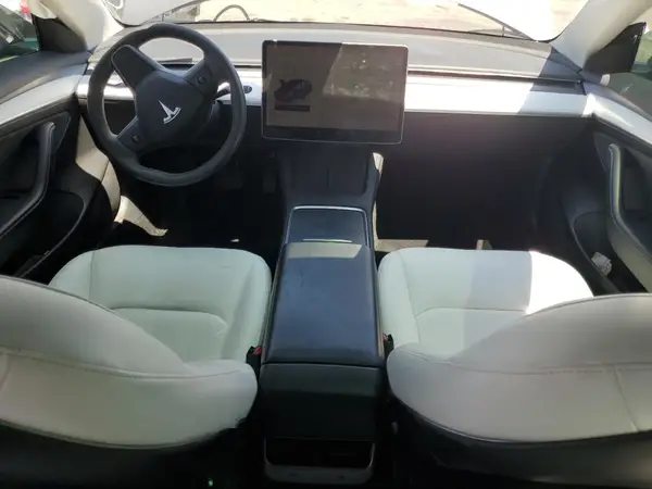 5YJ3E1EA9PF624266 2023 TESLA MODEL 3 - Image 8
