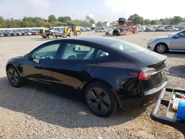 5YJ3E1EA9PF628799 2023 TESLA MODEL 3 - Image 2