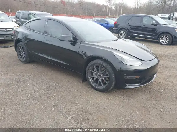 5YJ3E1EA9PF629032 2023 TESLA MODEL 3 - Image 1