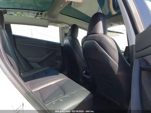 5YJ3E1EA9PF640015 2023 TESLA MODEL 3 - Image 8