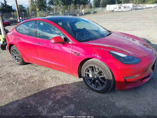 5YJ3E1EA9PF640614 2023 TESLA MODEL 3 - Image 1