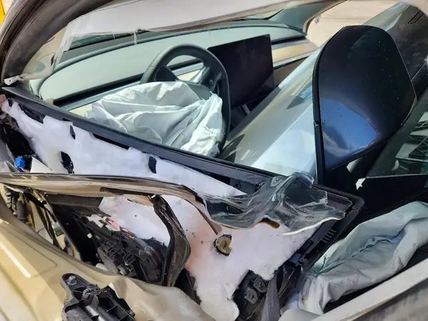 5YJ3E1EA9PF642637 2023 TESLA MODEL 3 - Image 8