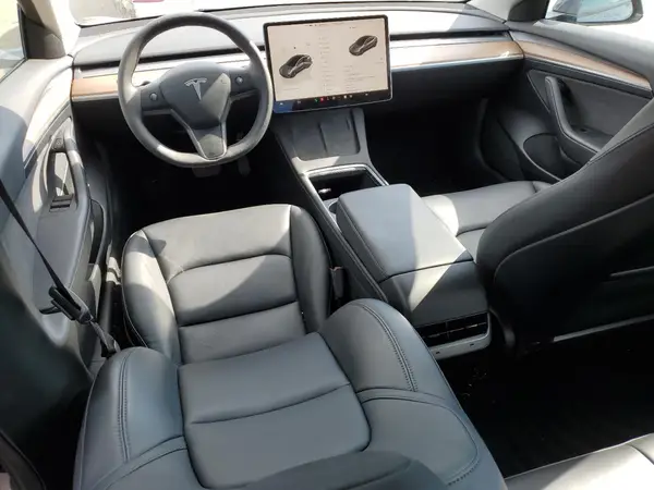 5YJ3E1EA9PF644307 2023 TESLA MODEL 3 - Image 8