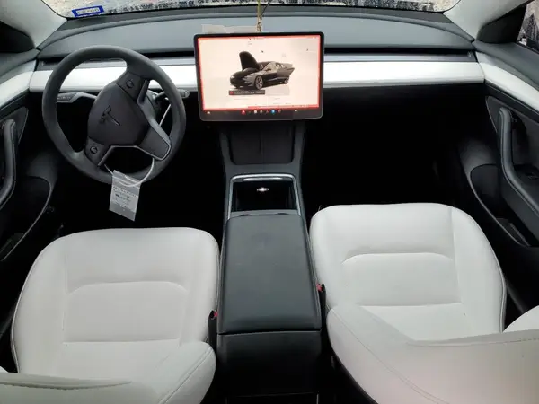 5YJ3E1EA9PF645800 2023 TESLA MODEL 3 - Image 8