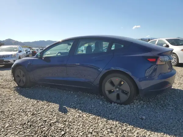 5YJ3E1EA9PF648406 2023 TESLA MODEL 3 - Image 2
