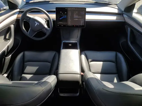 5YJ3E1EA9PF648406 2023 TESLA MODEL 3 - Image 8