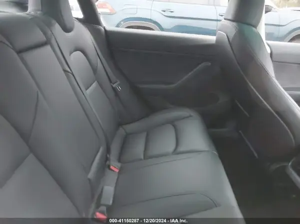 5YJ3E1EA9PF648664 2023 TESLA MODEL 3 - Image 8