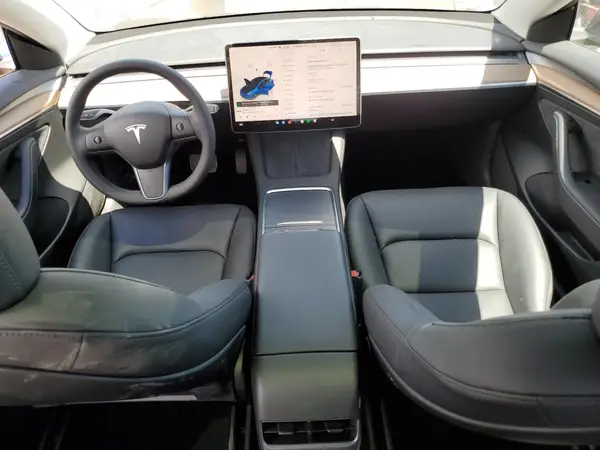 5YJ3E1EA9PF649149 2023 TESLA MODEL 3 - Image 8