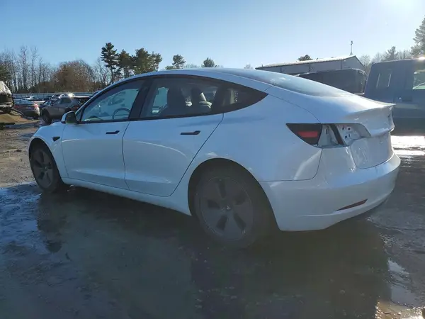 5YJ3E1EA9PF651760 2023 TESLA MODEL 3 - Image 2