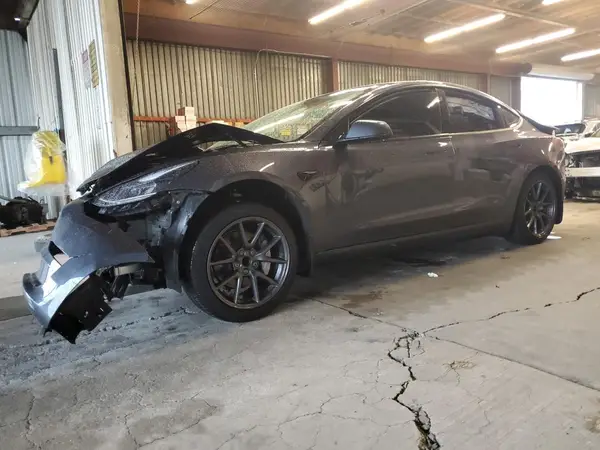 5YJ3E1EA9PF657431 2023 TESLA MODEL 3 - Image 1