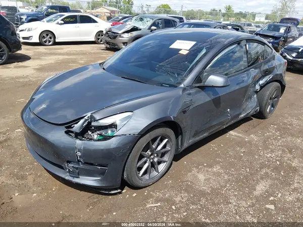 5YJ3E1EA9PF661706 2023 TESLA MODEL 3 - Image 2