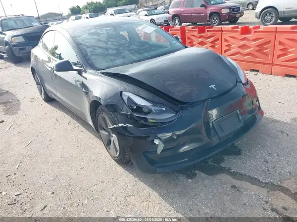 5YJ3E1EA9PF662628 2023 TESLA MODEL 3 - Image 1
