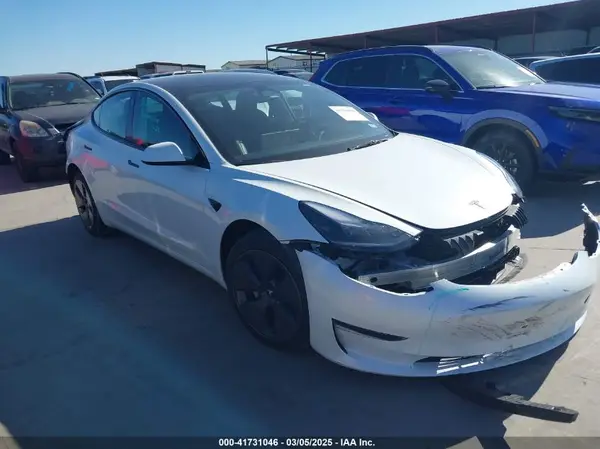 5YJ3E1EA9PF664377 2023 TESLA MODEL 3 - Image 1