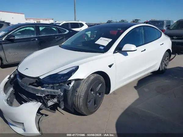 5YJ3E1EA9PF664377 2023 TESLA MODEL 3 - Image 2