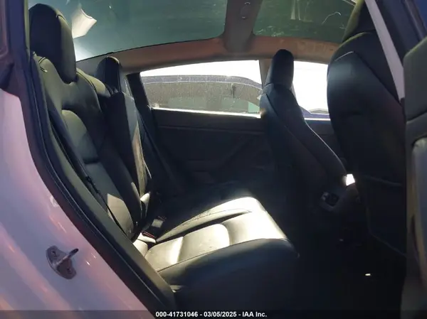 5YJ3E1EA9PF664377 2023 TESLA MODEL 3 - Image 8