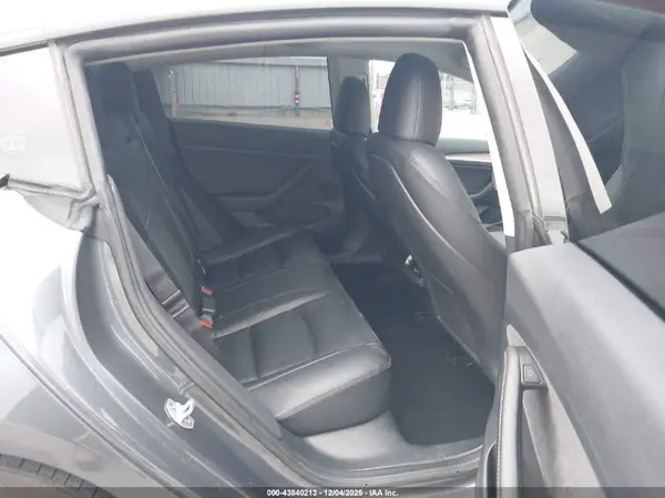 5YJ3E1EA9PF665559 2023 TESLA MODEL 3 - Image 8