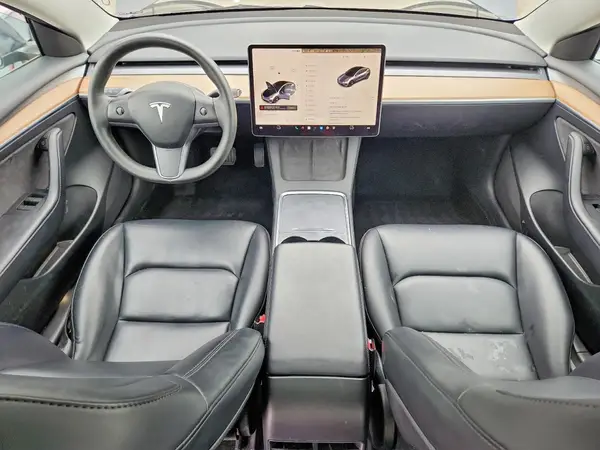 5YJ3E1EA9PF667473 2023 TESLA MODEL 3 - Image 8