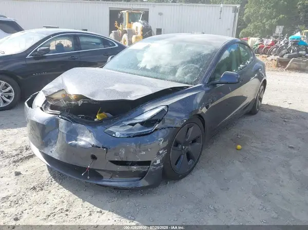 5YJ3E1EA9PF672463 2023 TESLA MODEL 3 - Image 2