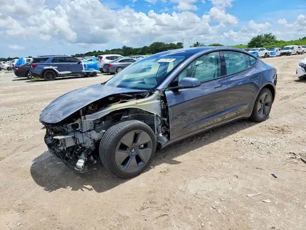 5YJ3E1EA9PF673287 2023 TESLA MODEL 3 - Image 1