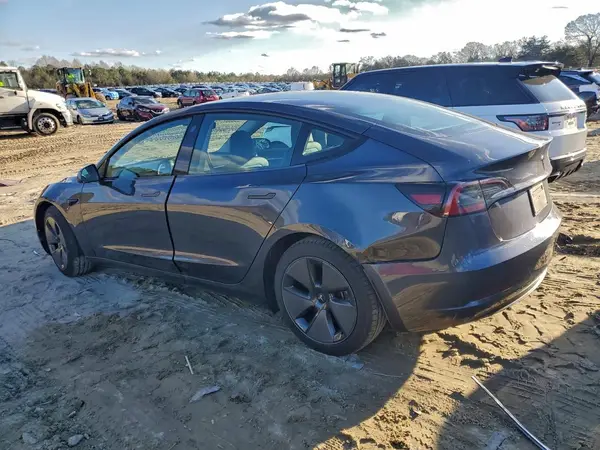 5YJ3E1EA9PF674794 2023 TESLA MODEL 3 - Image 2