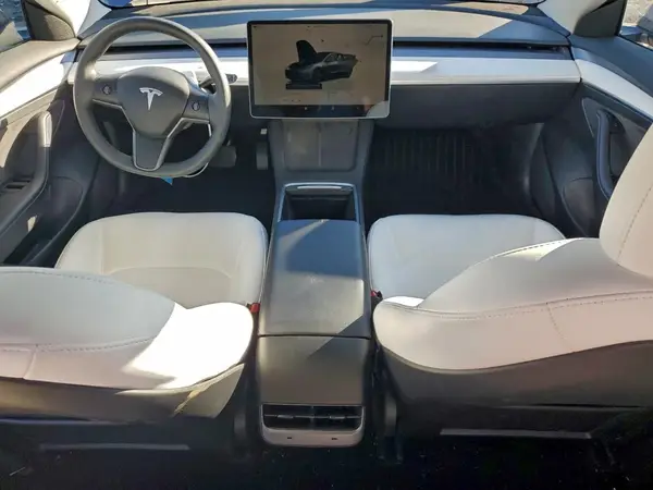 5YJ3E1EA9PF675542 2023 TESLA MODEL 3 - Image 8