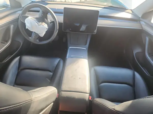 5YJ3E1EA9PF677081 2023 TESLA MODEL 3 - Image 8