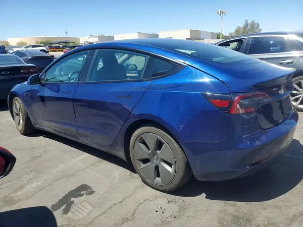 5YJ3E1EA9PF677632 2023 TESLA MODEL 3 - Image 2