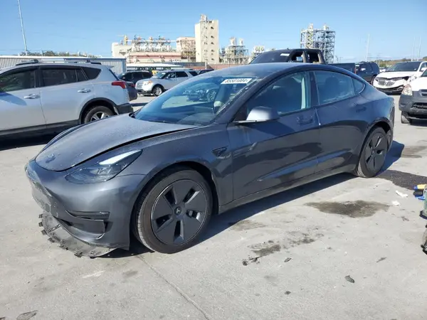 5YJ3E1EA9PF679655 2023 TESLA MODEL 3 - Image 1