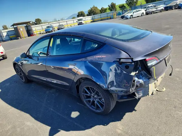 5YJ3E1EA9PF681454 2023 TESLA MODEL 3 - Image 2