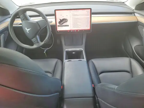 5YJ3E1EA9PF683950 2023 TESLA MODEL 3 - Image 8
