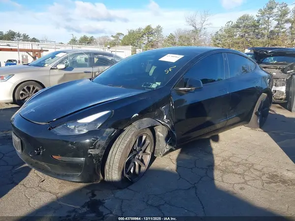 5YJ3E1EA9PF684340 2023 TESLA MODEL 3 - Image 2