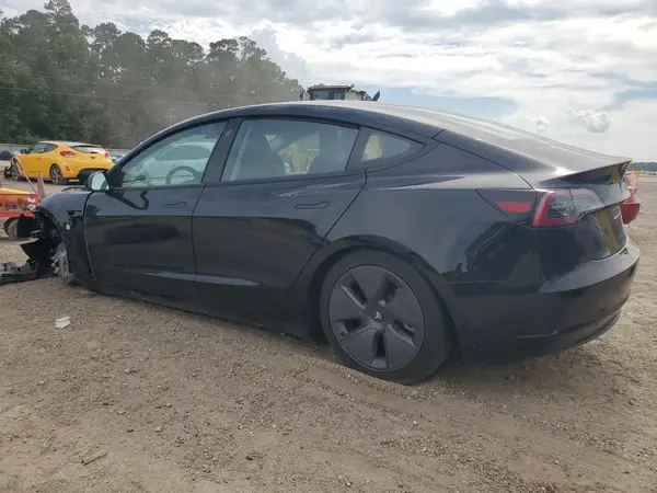 5YJ3E1EA9PF690610 2023 TESLA MODEL 3 - Image 2