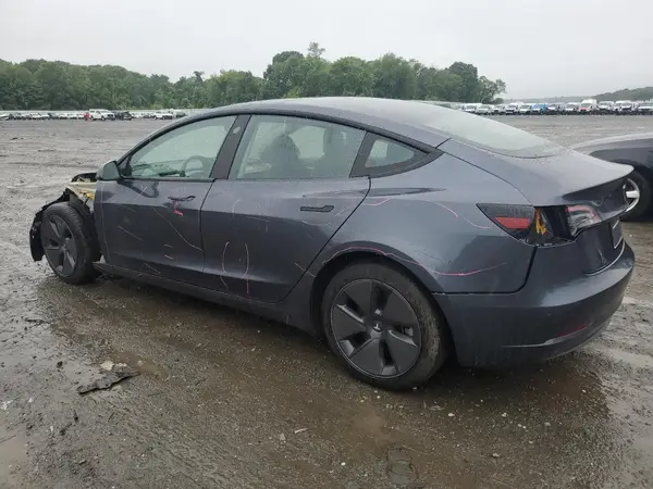 5YJ3E1EA9PF692700 2023 TESLA MODEL 3 - Image 2