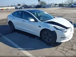 5YJ3E1EA9PF693829 2023 TESLA MODEL 3