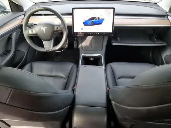 5YJ3E1EA9PF697220 2023 TESLA MODEL 3 - Image 8