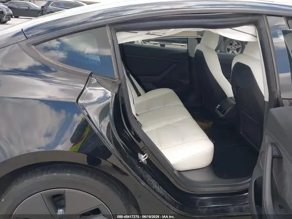 5YJ3E1EA9PF698190 2023 TESLA MODEL 3 - Image 8
