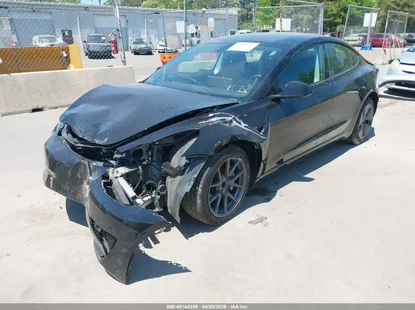 5YJ3E1EA9PF698738 2023 TESLA MODEL 3 - Image 2