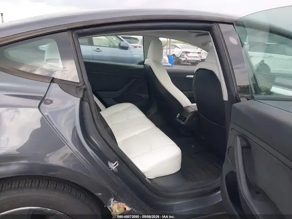5YJ3E1EA9PF700309 2023 TESLA MODEL 3 - Image 8
